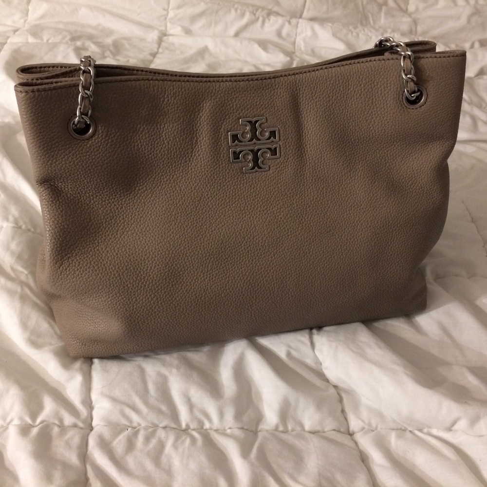 Gray & Silver Tory Burch handbag (NWT)